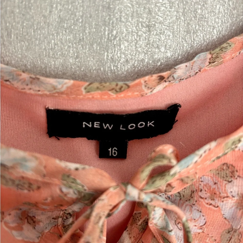 New Look Peach Floral Dress Size 16 Ruffles - Picture 2 of 12
